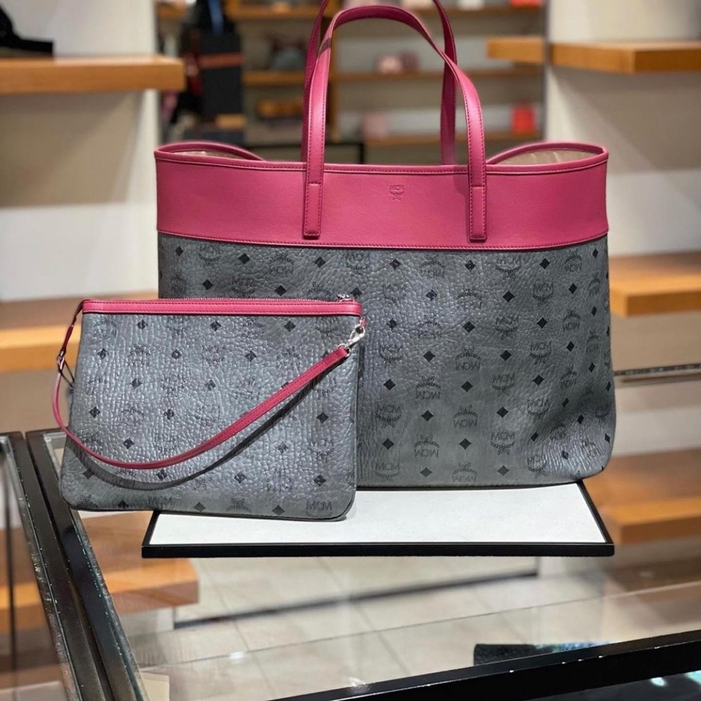 Price firm! MCM large size tote with pouch $820+tax